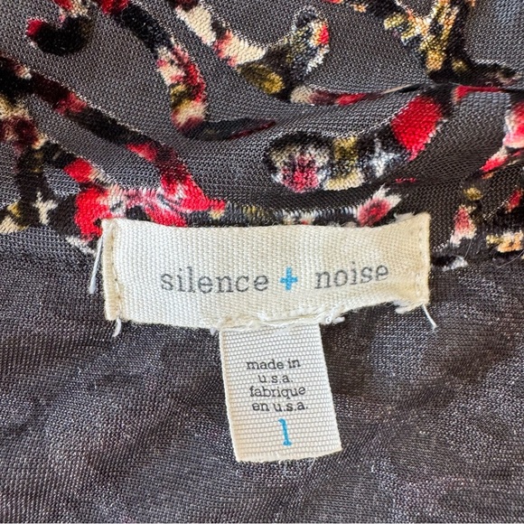 Y2K Vintage Burnt Velvet Silence+Noise Black & Red Whimsigoth OpenTop size 1 S/M - Picture 2 of 7